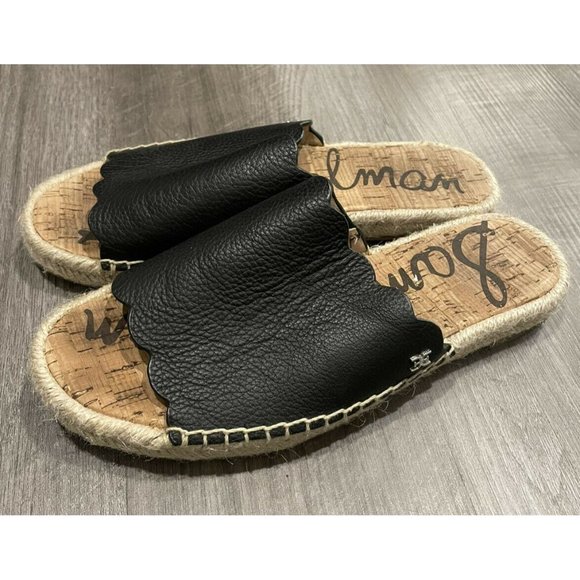 Sam Edelman Scallop Andy Pebbled Leather Black Sandals Size 6.5 Slip On Shoes - Picture 2 of 7